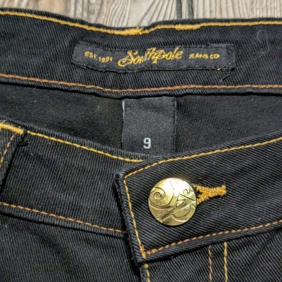 South Pole size 9 black denim with gold stitching in excellent condition, hemmed - Picture 12 of 13